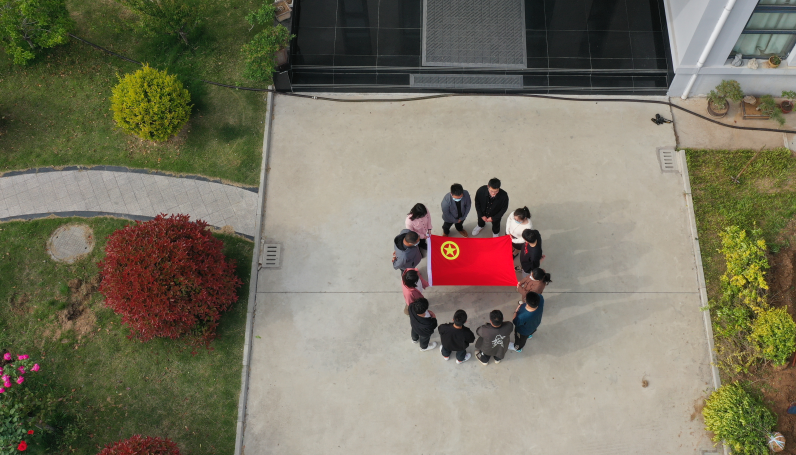 蓝信图片_0880c28e0410abf49d01.png